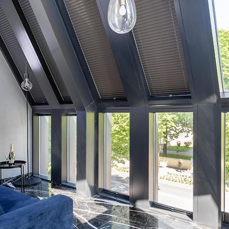 Neon Apartments Σόποτ Εξωτερικό φωτογραφία