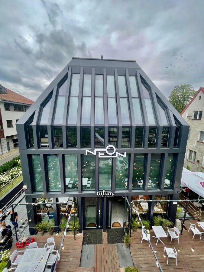 Neon Apartments Σόποτ Εξωτερικό φωτογραφία