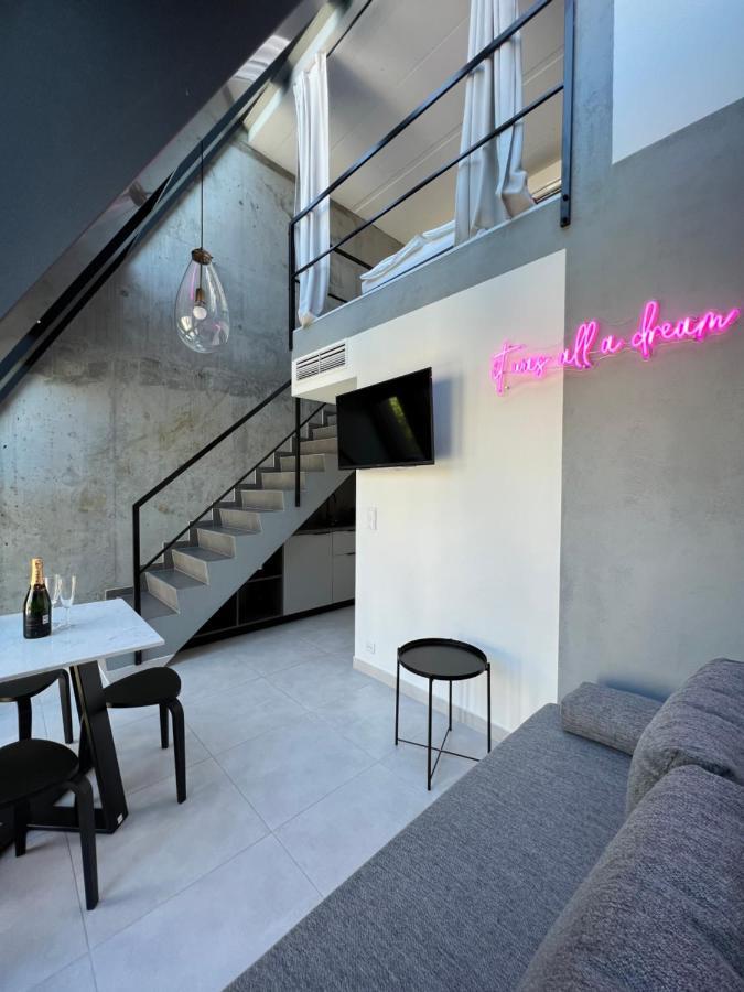 Neon Apartments Σόποτ Εξωτερικό φωτογραφία