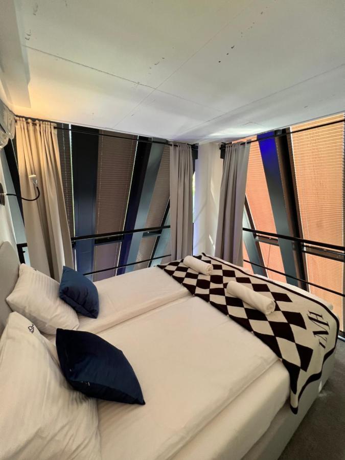 Neon Apartments Σόποτ Εξωτερικό φωτογραφία