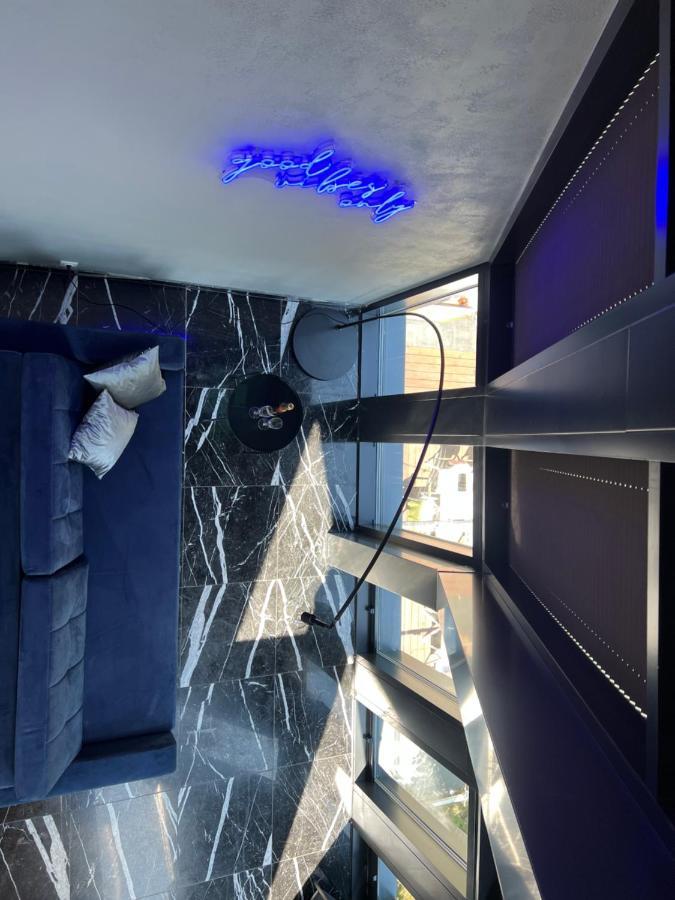 Neon Apartments Σόποτ Εξωτερικό φωτογραφία