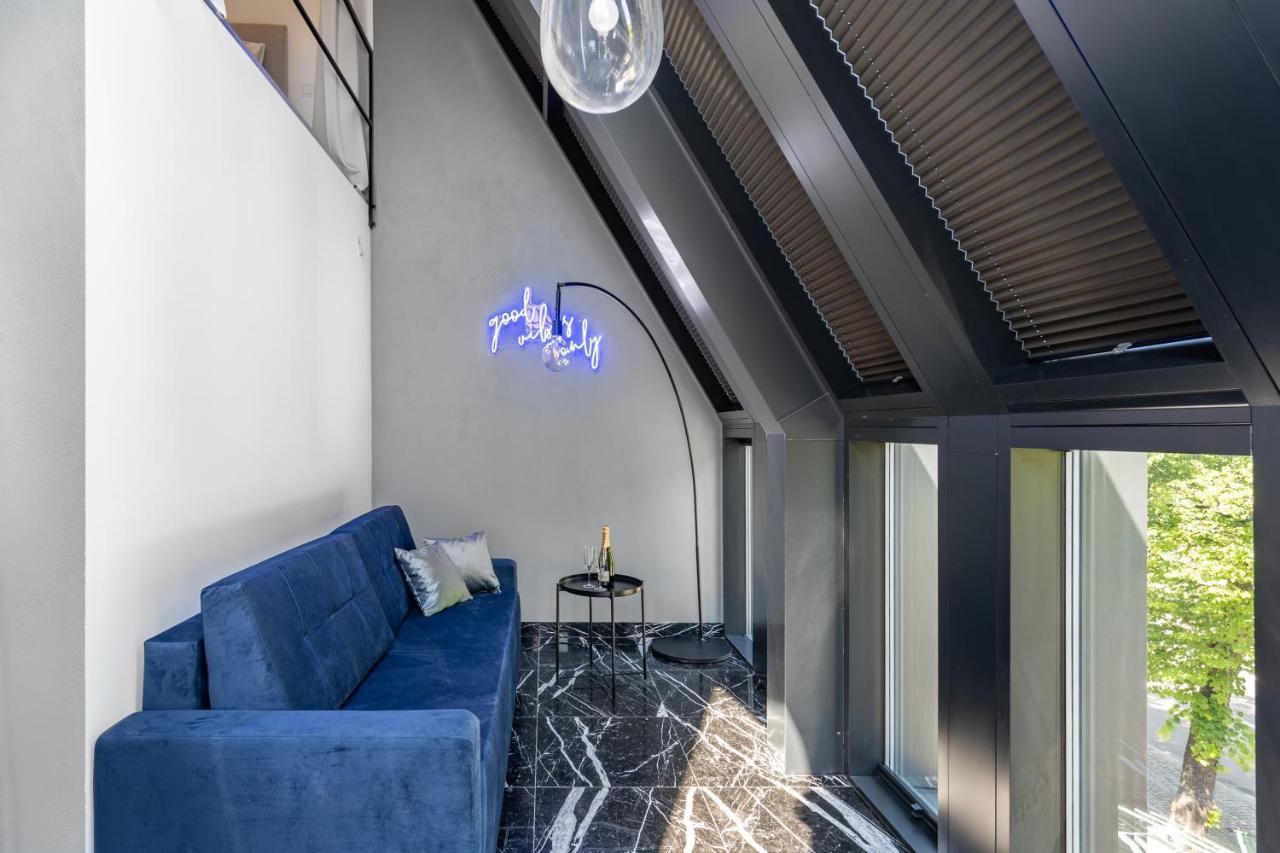 Neon Apartments Σόποτ Εξωτερικό φωτογραφία