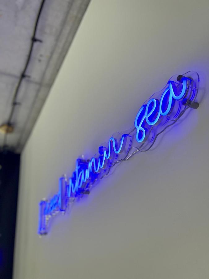 Neon Apartments Σόποτ Εξωτερικό φωτογραφία