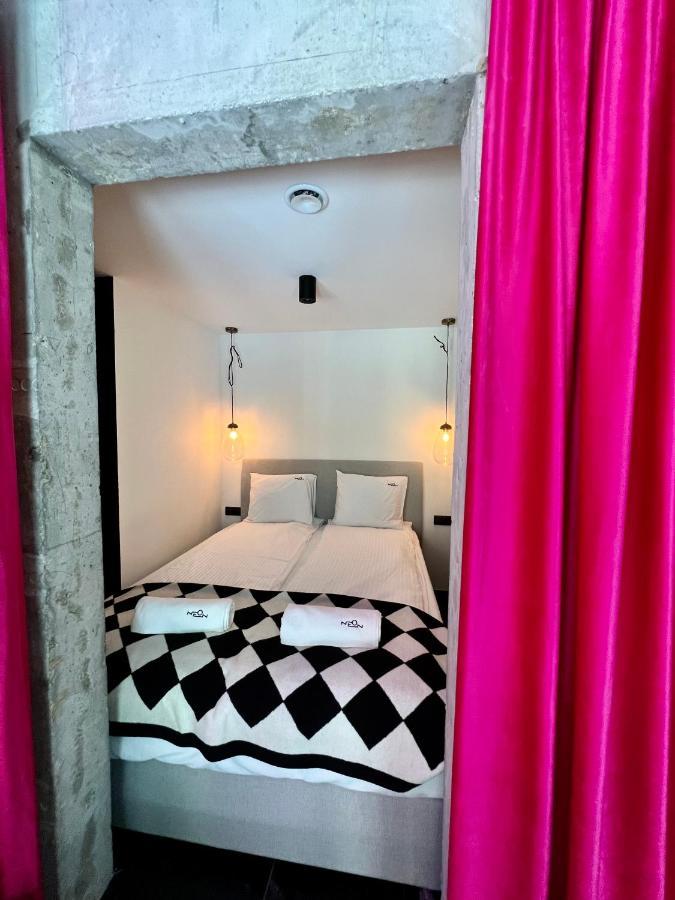 Neon Apartments Σόποτ Εξωτερικό φωτογραφία