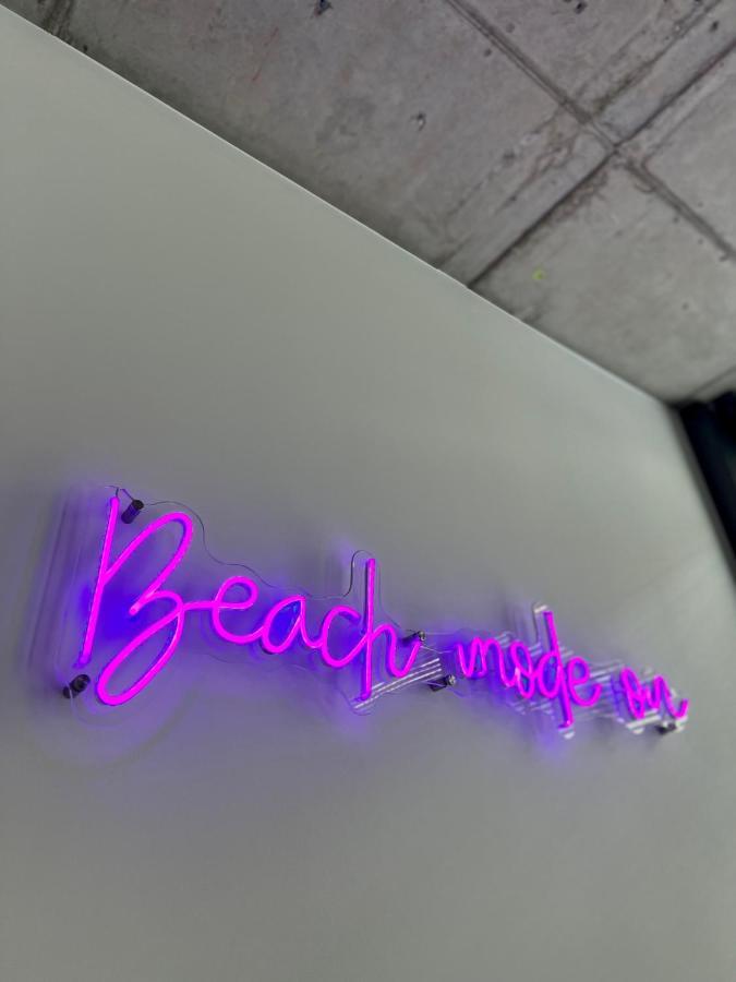 Neon Apartments Σόποτ Εξωτερικό φωτογραφία